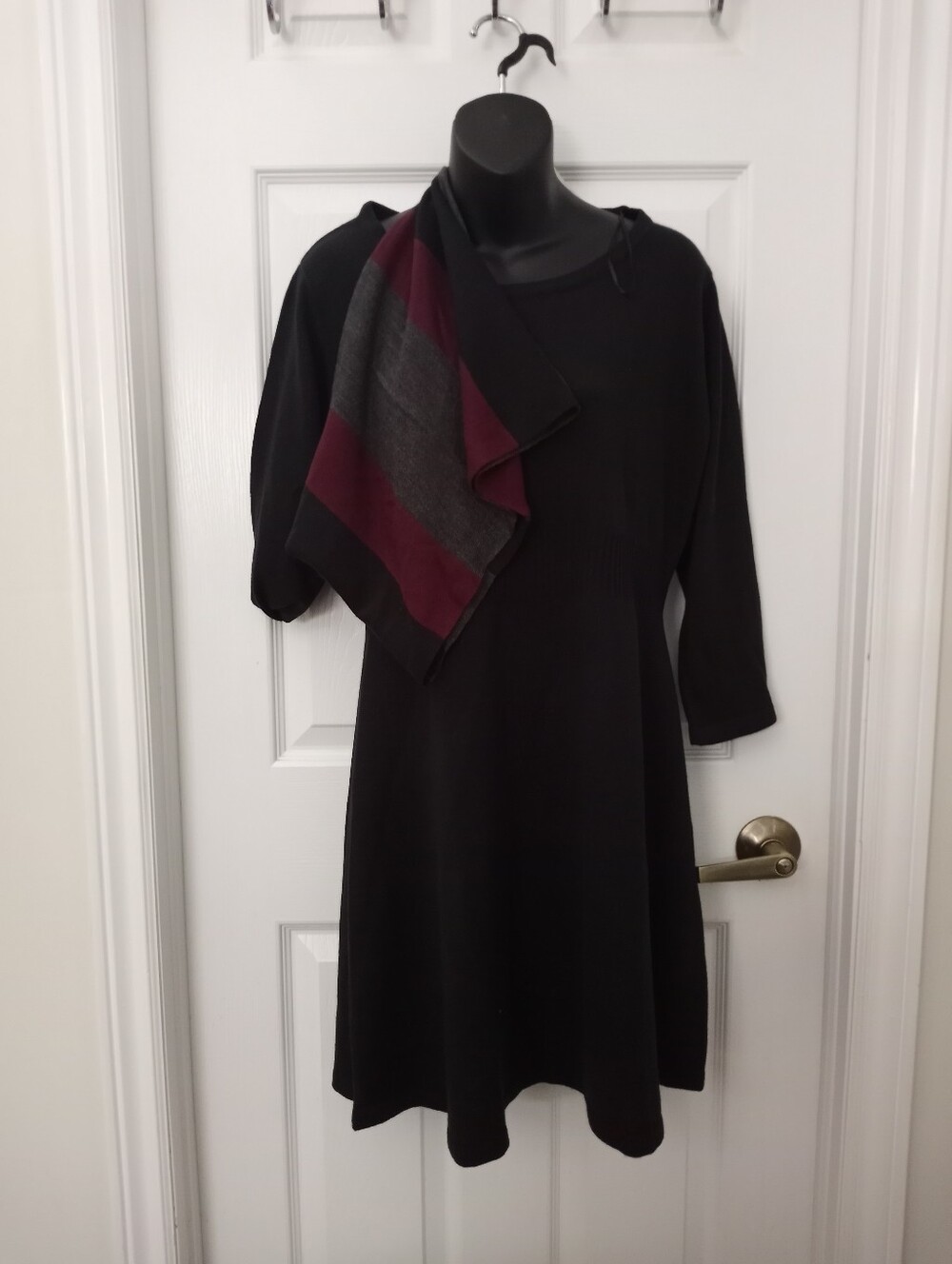 🎟NWOT GUILTY Midi Dress With Accessory Scarf🎟